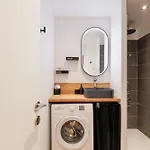 Apartment Superbe Avec Terrasse Et Parking Antibes