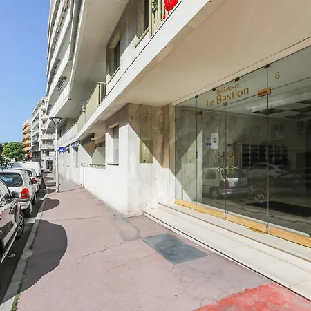 Lejlighed Superbe Appartement Avec Terrasse Et Parking Antibes